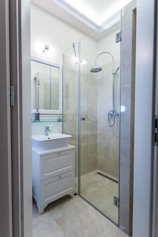 Poznanska Metro Centrum Apartment Варшава Екстериор снимка