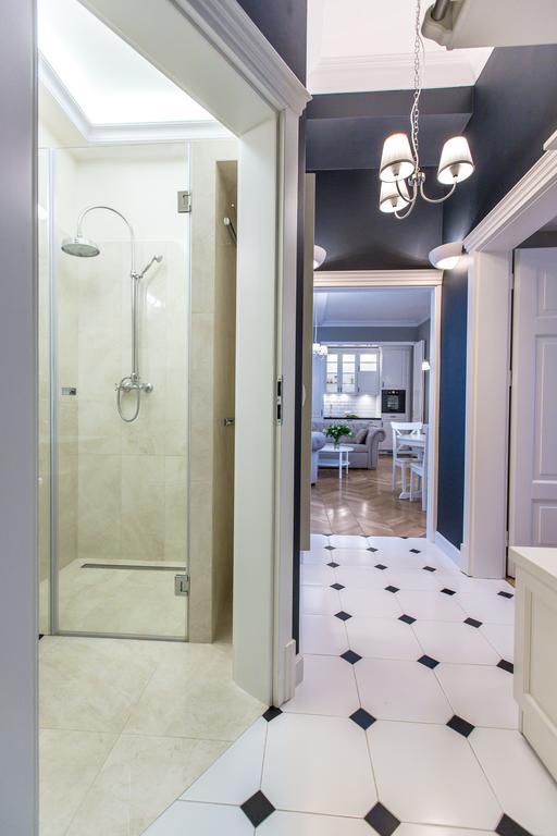 Poznanska Metro Centrum Apartment Варшава Екстериор снимка